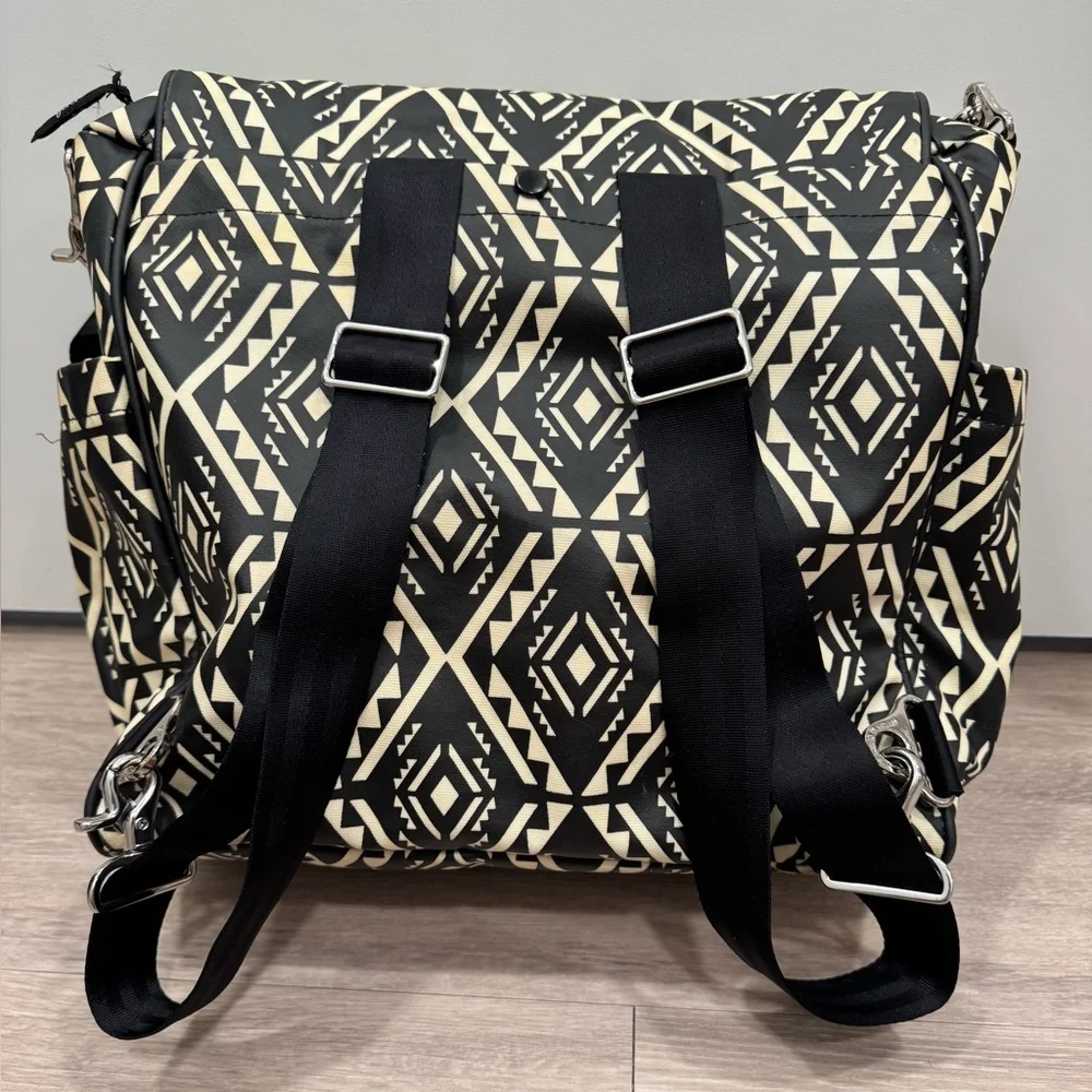 Petunia pickle bottom diaper bag